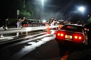 飙车死亡明星,缅怀那些因速度陨落的明星