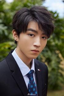 王俊凯宿舍爆料视频合集,温馨日常与青春风采