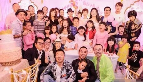 哪位明星生日1991年,揭秘这位璀璨星辰的成长之路