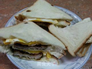 爆料猪扒三明治视频,网红美食背后的真相曝光！