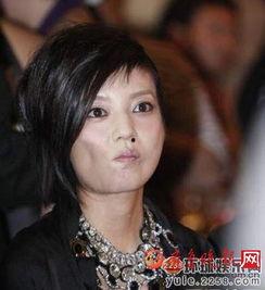 无下巴的明星,揭秘他们独特的魅力之谜