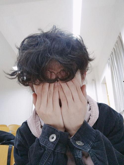 男生网红辫子,男生网红引领时尚新风向